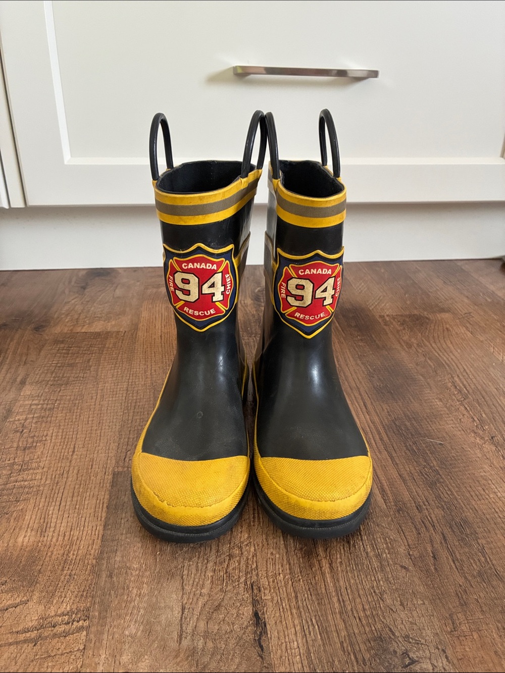 Kids Size 12 Rain Boots / Rubber Boots